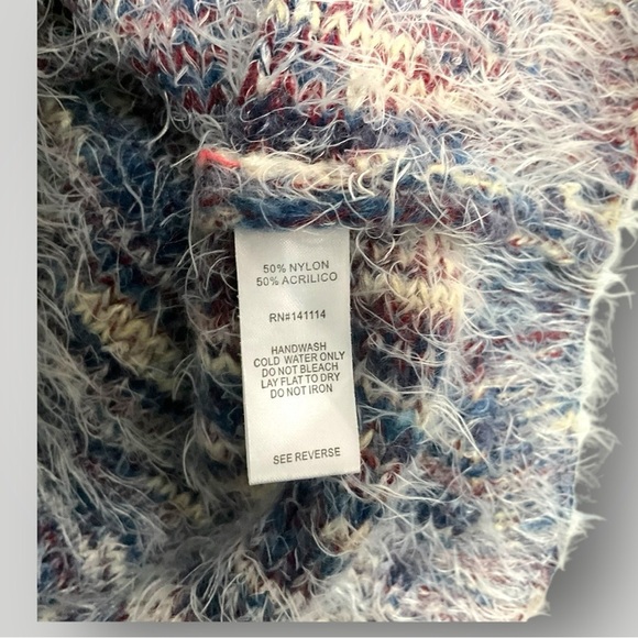 YAIRA Cream Knit Sweater SZ XL Fuzzy Round Neck Preppy Comfy Casual Women Winter - Picture 6 of 7